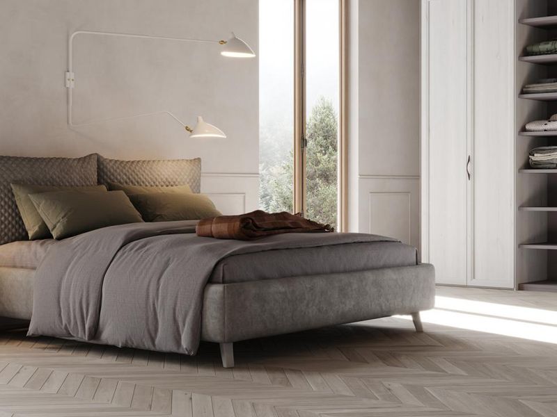 5277 Night 2022 Bed Russel 2.jpg