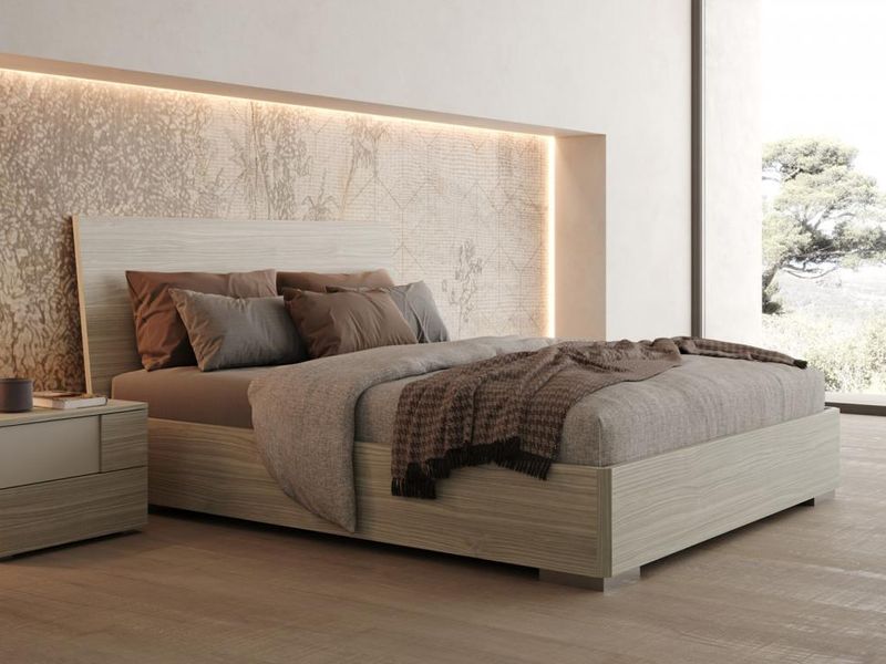 2395 Night 2022 Bed Fly.jpg